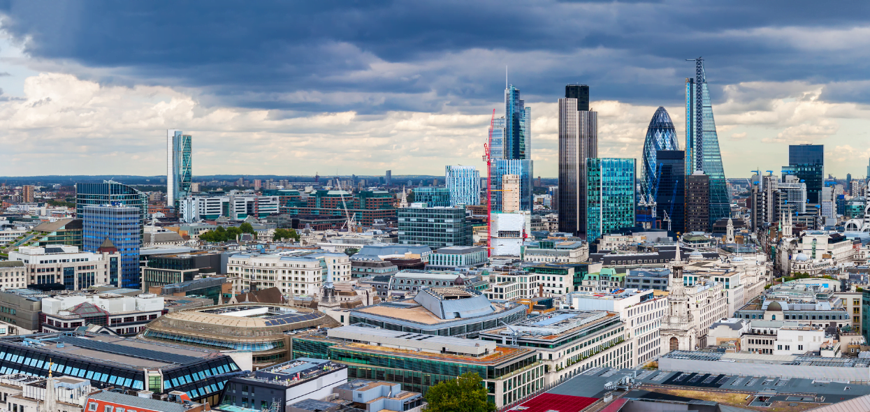 WAVE PTX London skyline congested area